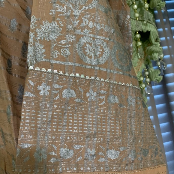 Designer screen printed lawn Pakistani dress/ J. - Picture 3 of 5